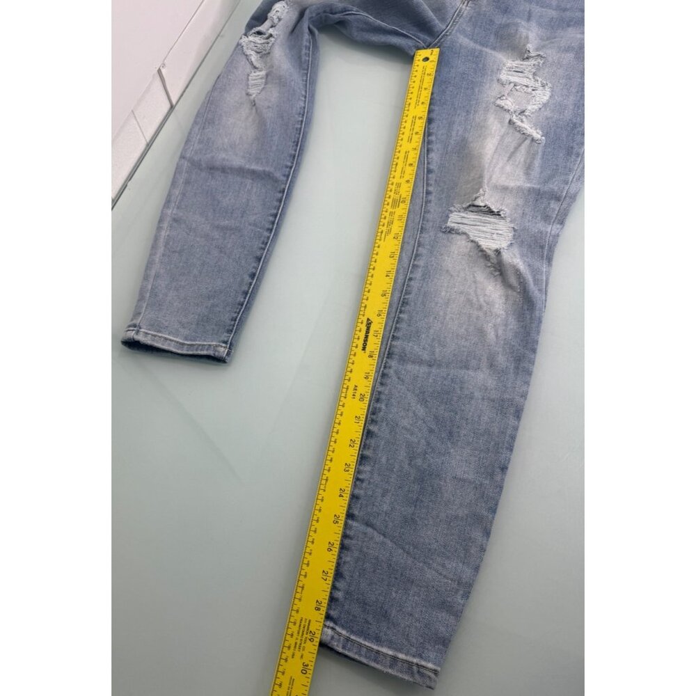 Judy Blue Women's Skinny Fit Jeans Sz 32X29 Stretch Light Wash Distressed Denim - Picture 10 of 11